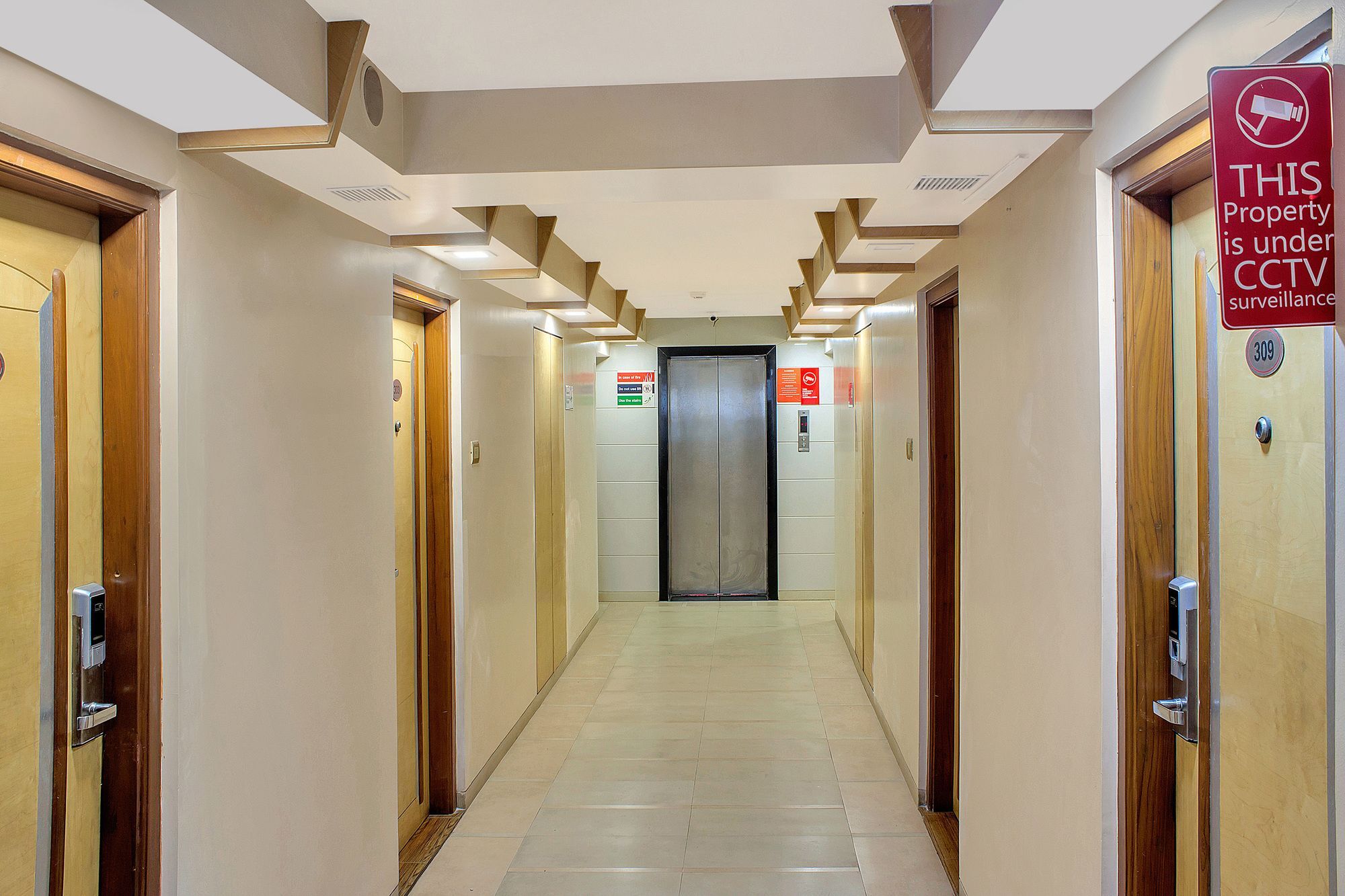 Oyo 11089 Hotel Deccan 8 Pune Exterior foto